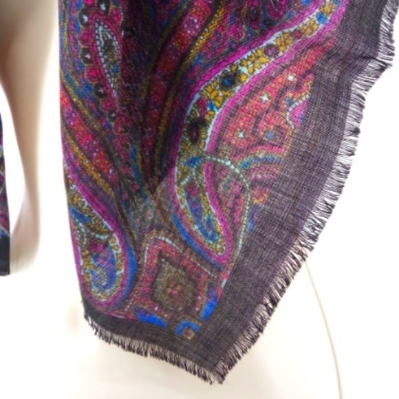 Vintage Bandanna Square Neck Scarf Paisley Red Purple Blue - Picture 6 of 9